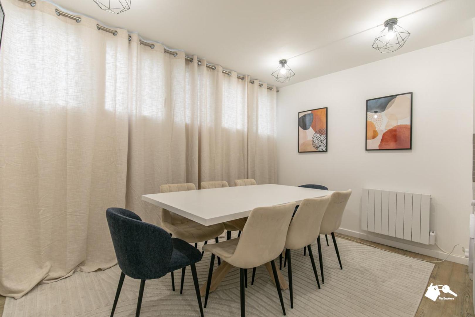 Appartement Mba - Beslay - Splendide Centre Paris